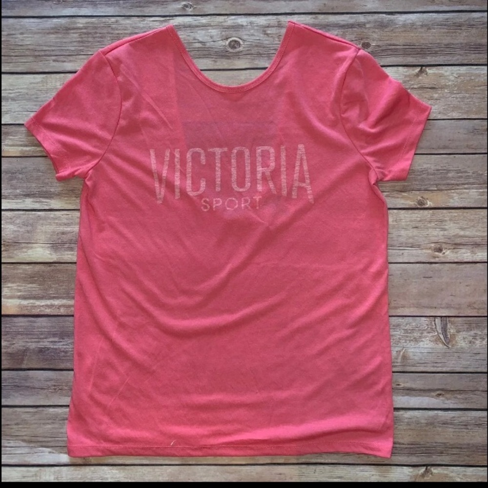 Victoria Sport Short Sleeve Open Back Tee XS NWT